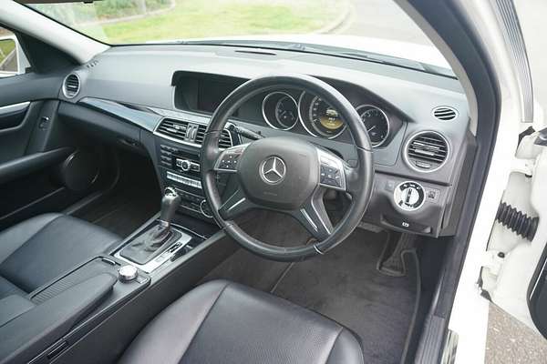2011 Mercedes-Benz 200 BE W204 MY11