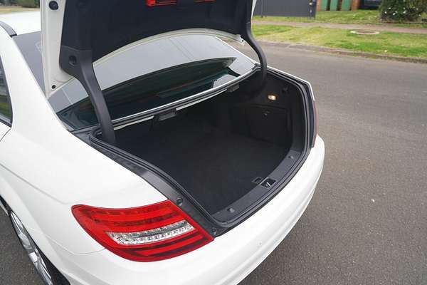 2011 Mercedes-Benz 200 BE W204 MY11