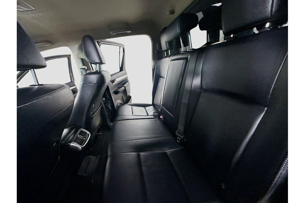 2019 Toyota Hilux SR5 GUN126R 4X4