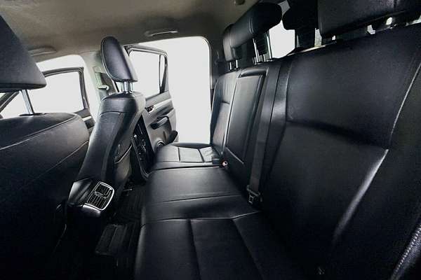 2019 Toyota Hilux SR5 GUN126R 4X4