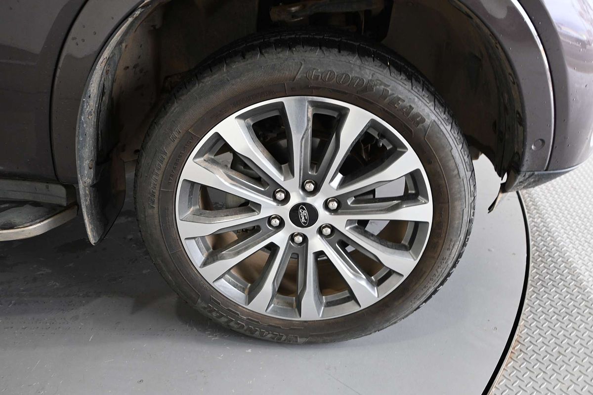 2022 Ford Everest Platinum 3.0L