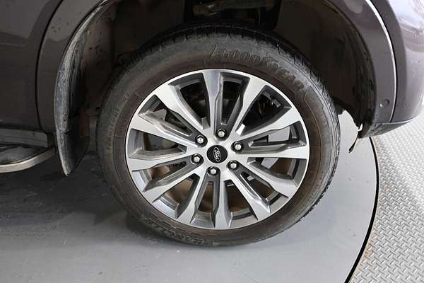 2022 Ford Everest Platinum 3.0L