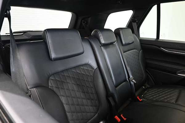 2022 Ford Everest Platinum 3.0L