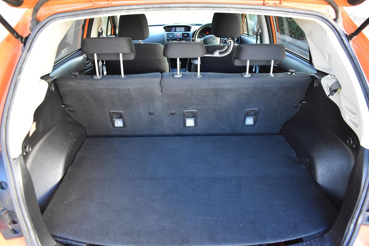 2012 Subaru XV 2.0i-L G4X