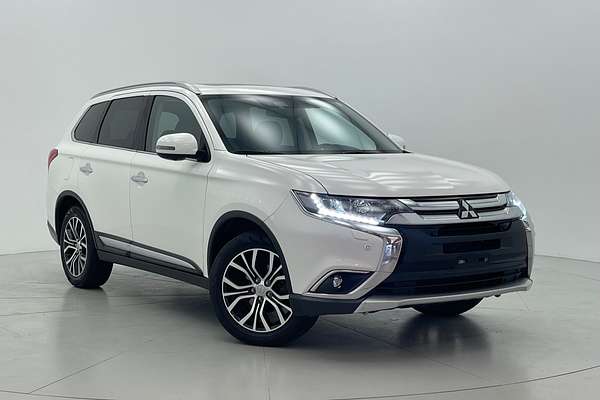 2017 Mitsubishi Outlander Exceed ZK