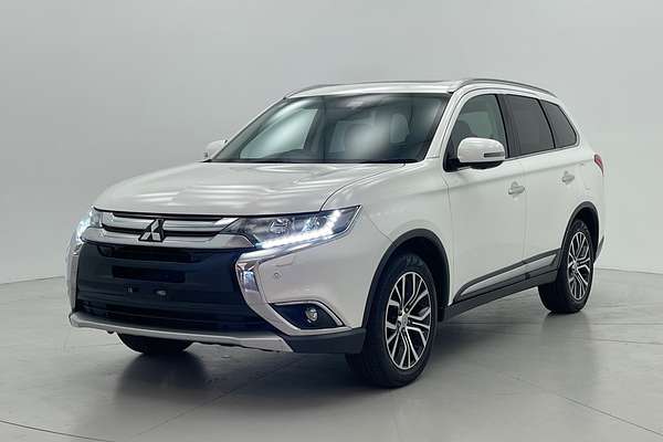 2017 Mitsubishi Outlander Exceed ZK