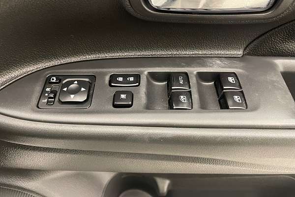 2017 Mitsubishi Outlander Exceed ZK
