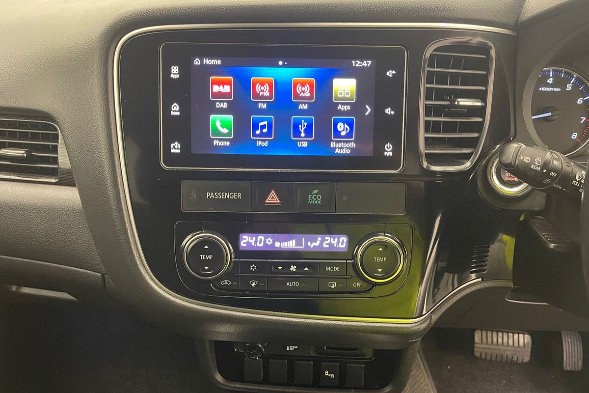 2017 Mitsubishi Outlander Exceed ZK