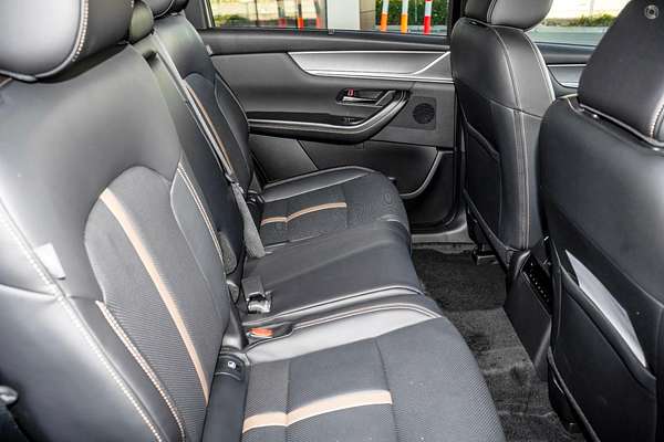 2024 Mazda CX-80 G40e Azami KL