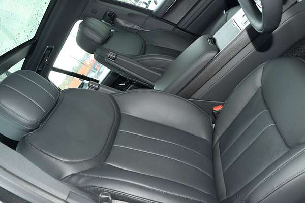 2025 Land Rover Range Rover D350 HSE L460