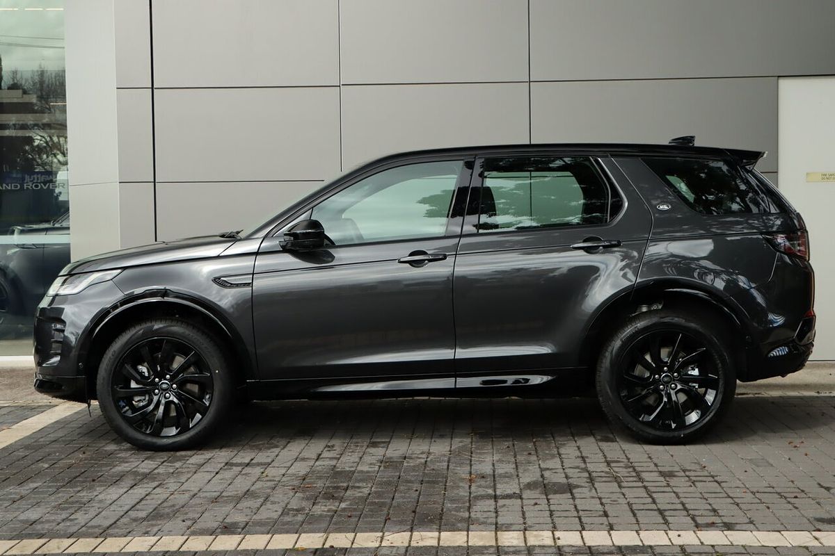 2025 Land Rover Discovery Sport P250 Dynamic HSE L550