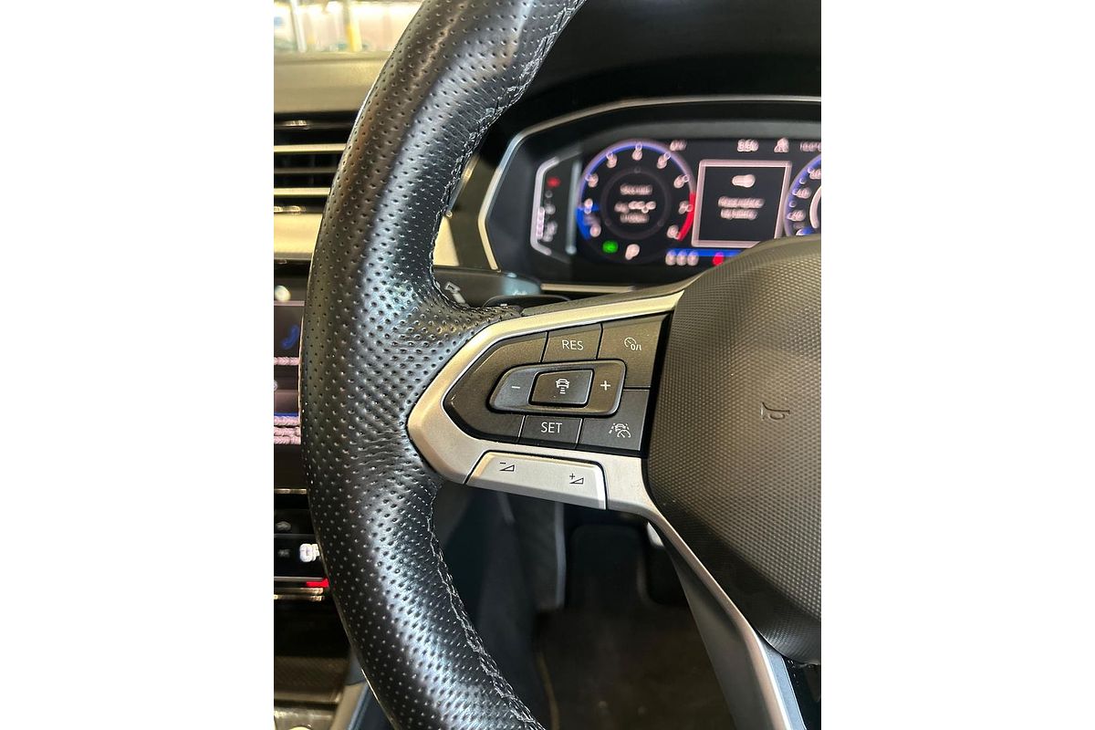 2023 Volkswagen Passat 206TSI R-Line B8