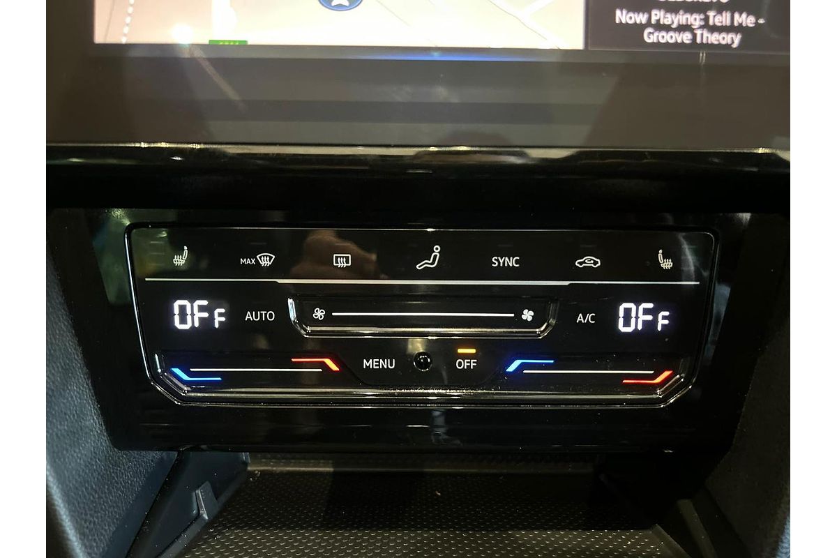 2023 Volkswagen Passat 206TSI R-Line B8