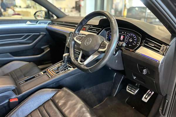 2023 Volkswagen Passat 206TSI R-Line B8