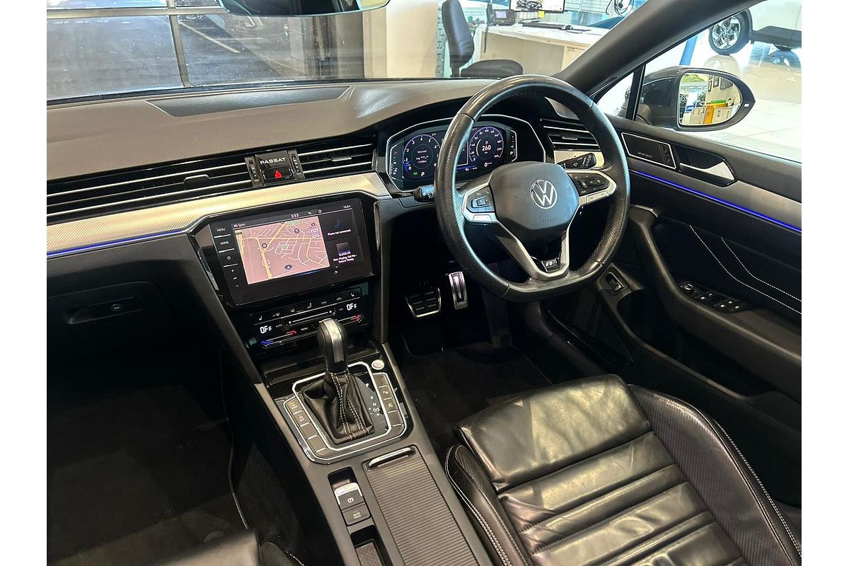 2023 Volkswagen Passat 206TSI R-Line B8