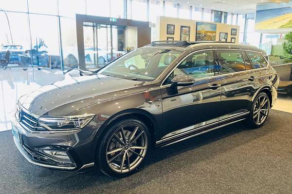2023 Volkswagen Passat 206TSI R-Line B8