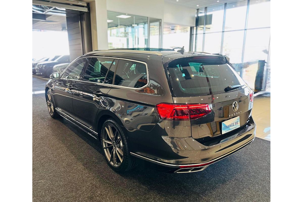 2023 Volkswagen Passat 206TSI R-Line B8