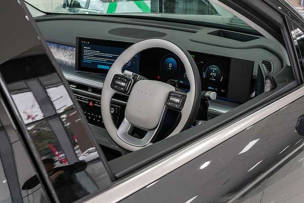 2025 Hyundai IONIQ 9 Calligraphy ME.V1