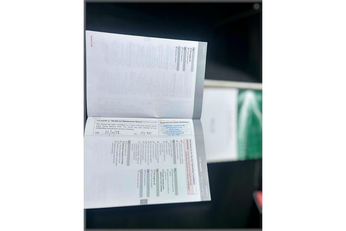 2016 Toyota Hilux SR GUN126R