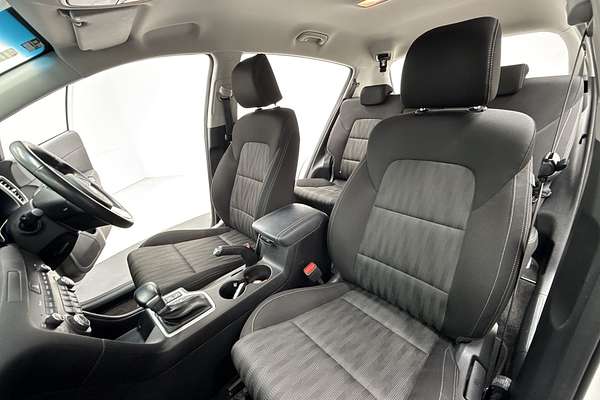 2020 Kia Sportage S QL