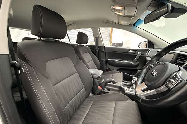 2020 Kia Sportage S QL