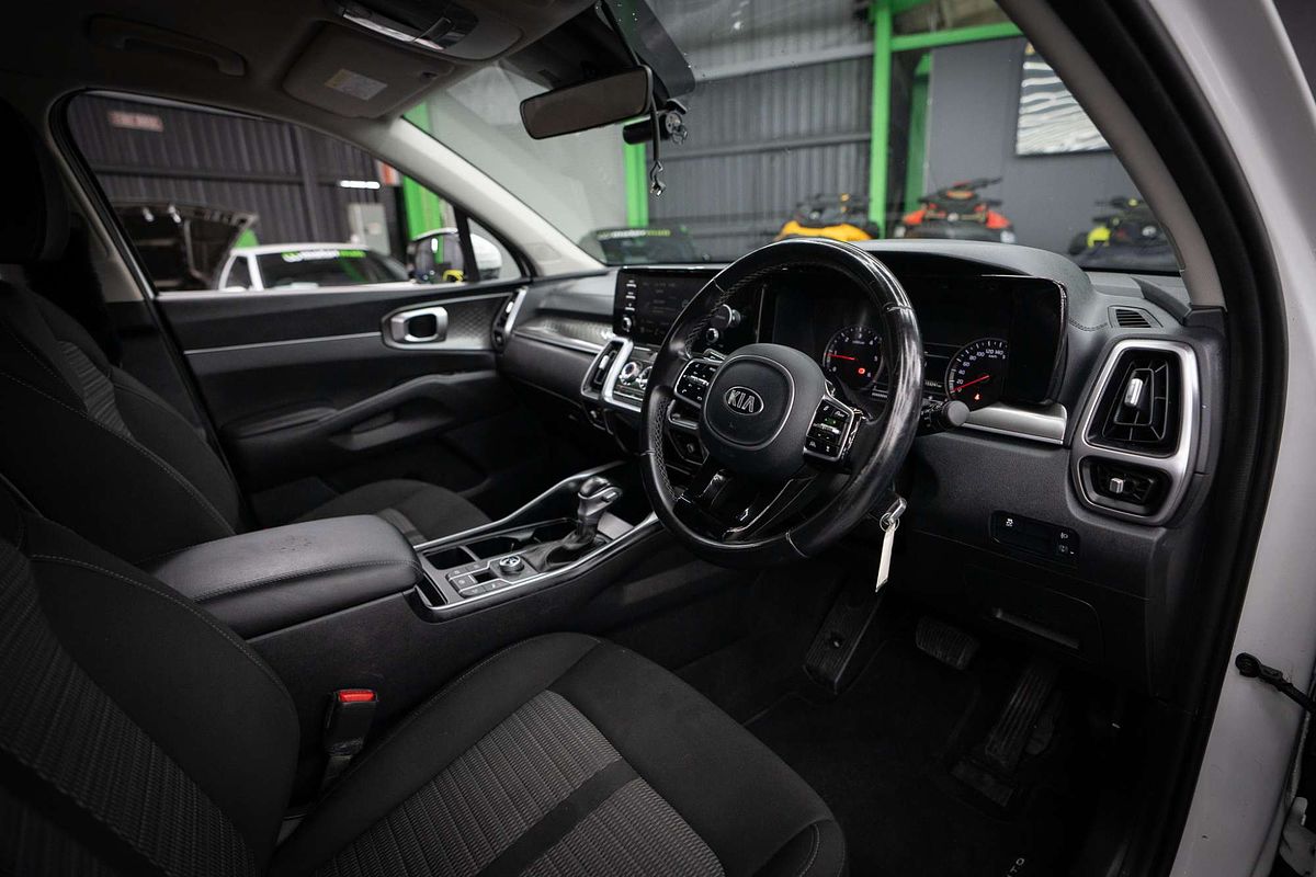 2020 Kia Sorento S MQ4