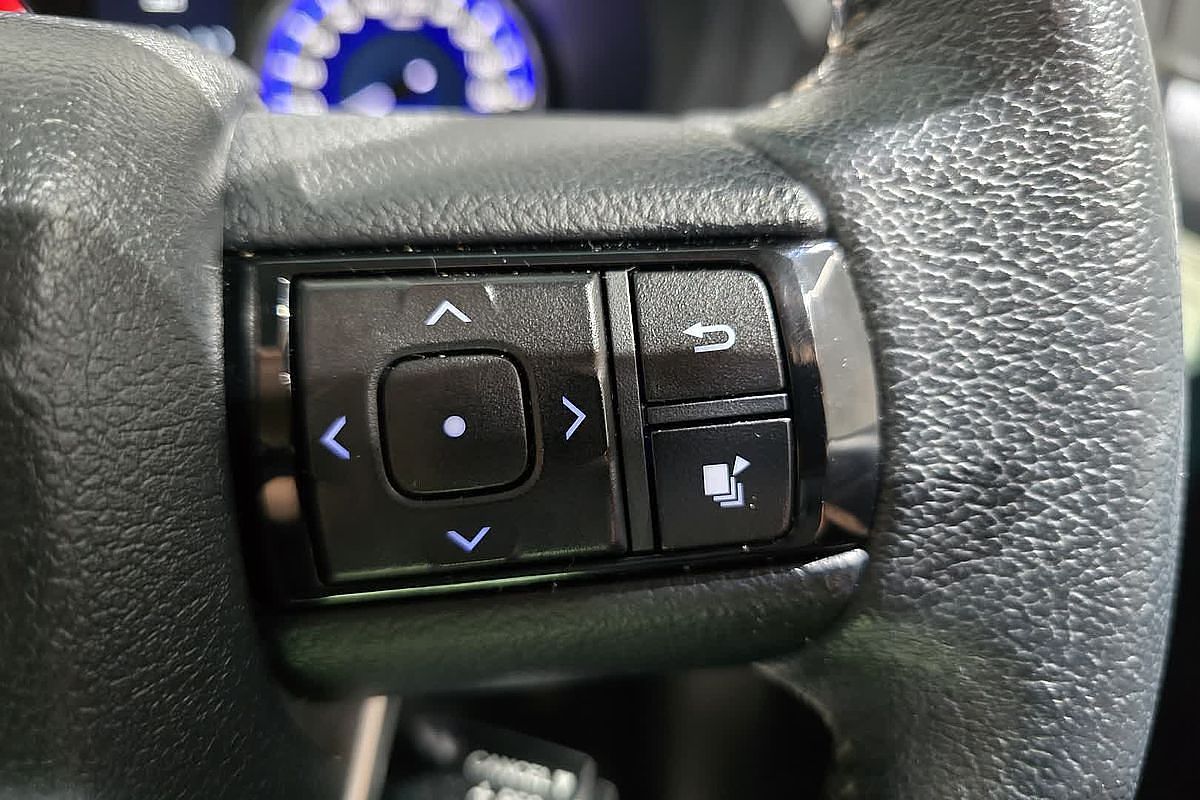 2018 Toyota Hilux SR5 GUN126R 4X4