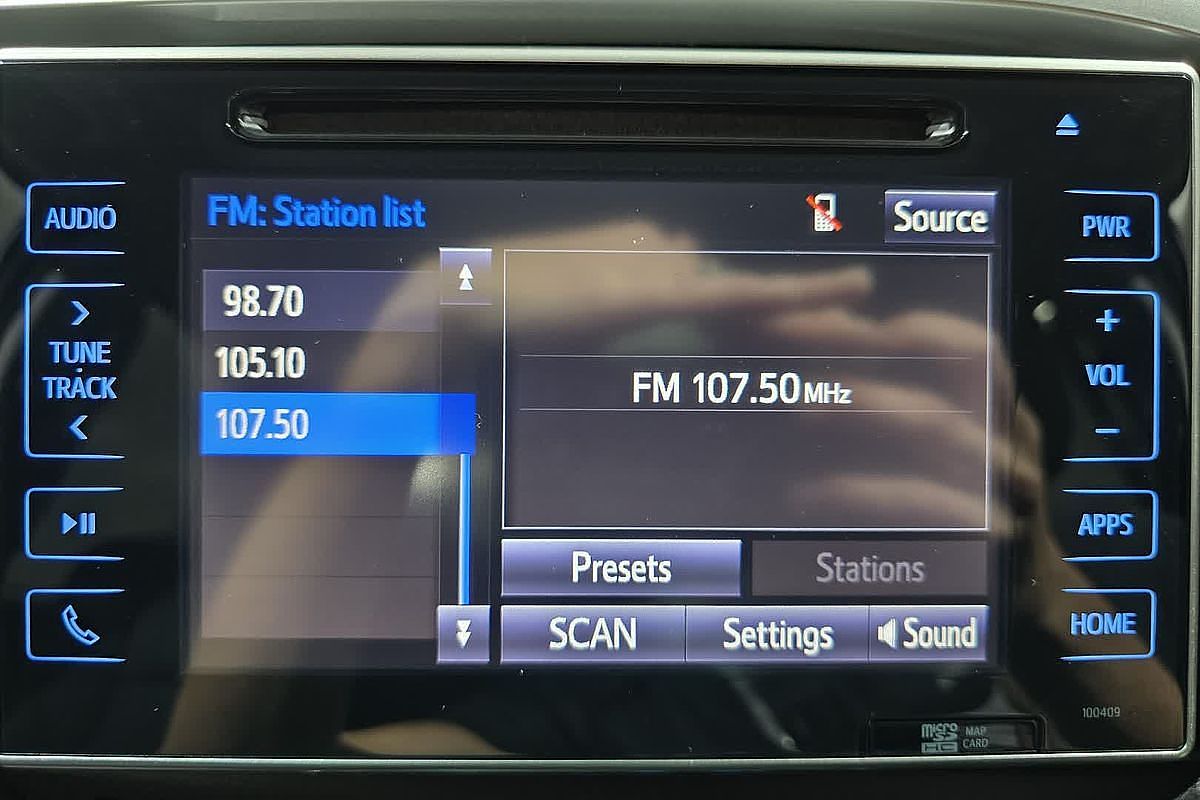 2018 Toyota Hilux SR5 GUN126R 4X4