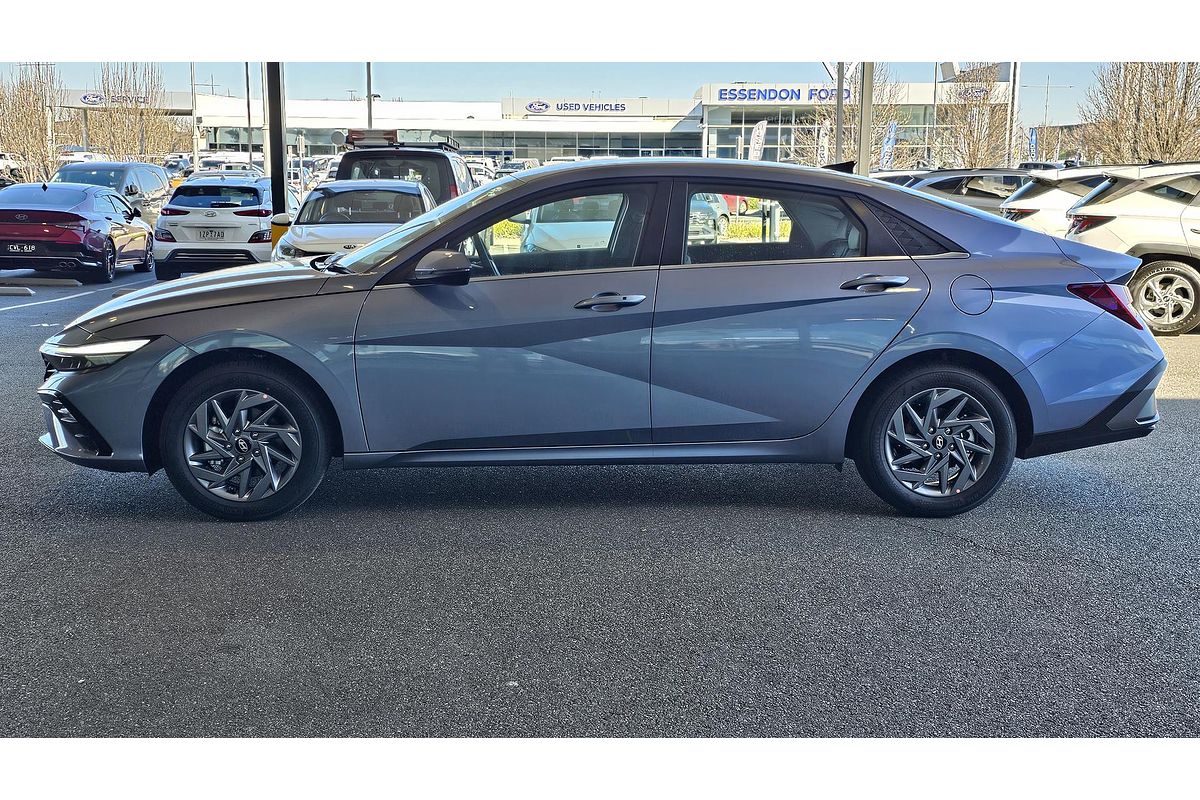 2025 Hyundai i30 Elite Hybrid CN7.V2