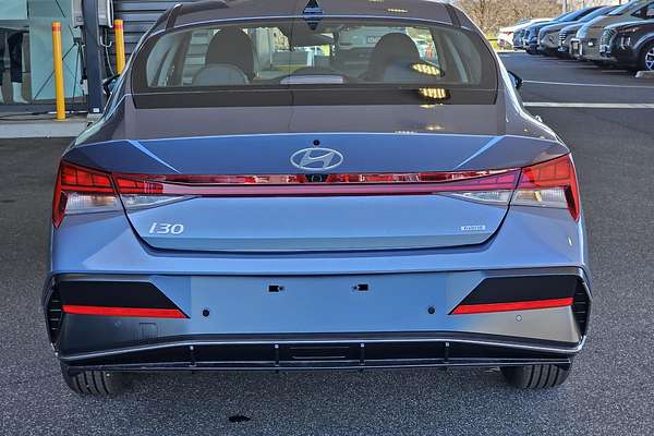 2025 Hyundai i30 Elite Hybrid CN7.V2