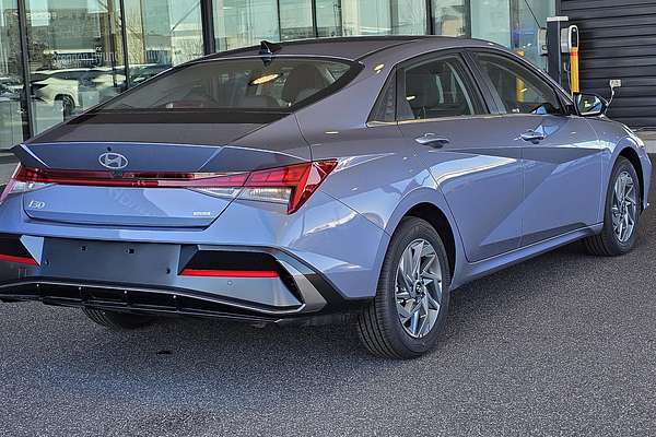 2025 Hyundai i30 Elite Hybrid CN7.V2