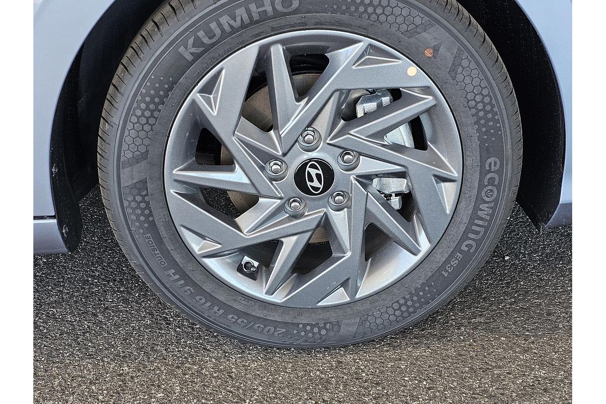 2025 Hyundai i30 Elite Hybrid CN7.V2