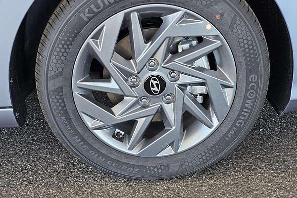 2025 Hyundai i30 Elite Hybrid CN7.V2