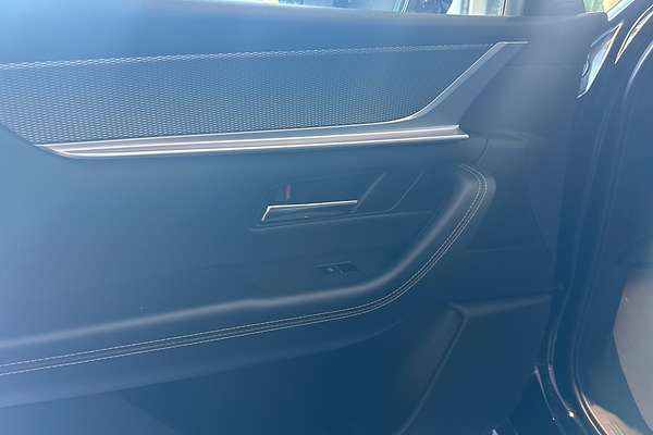 2025 Mazda CX-80 P50e GT KL