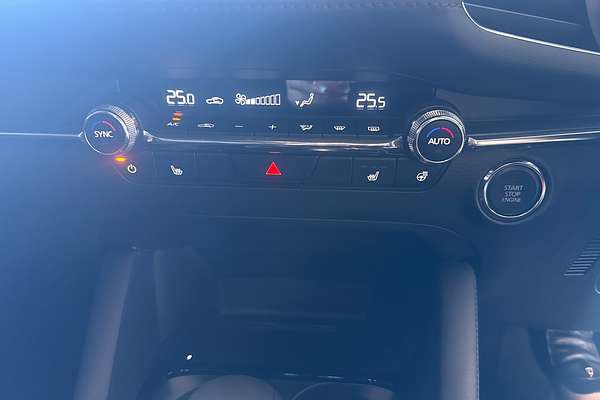 2025 Mazda 3 G25 GT BP Series