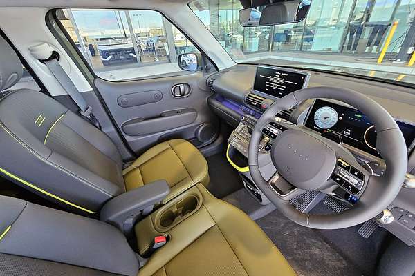 2025 Hyundai INSTER Cross AX.V1