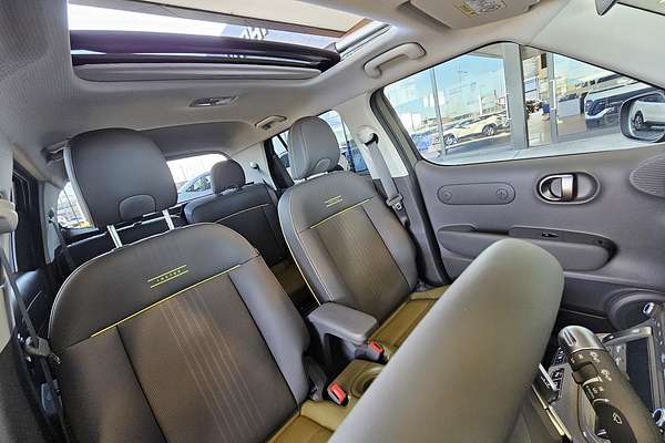 2025 Hyundai INSTER Cross AX.V1