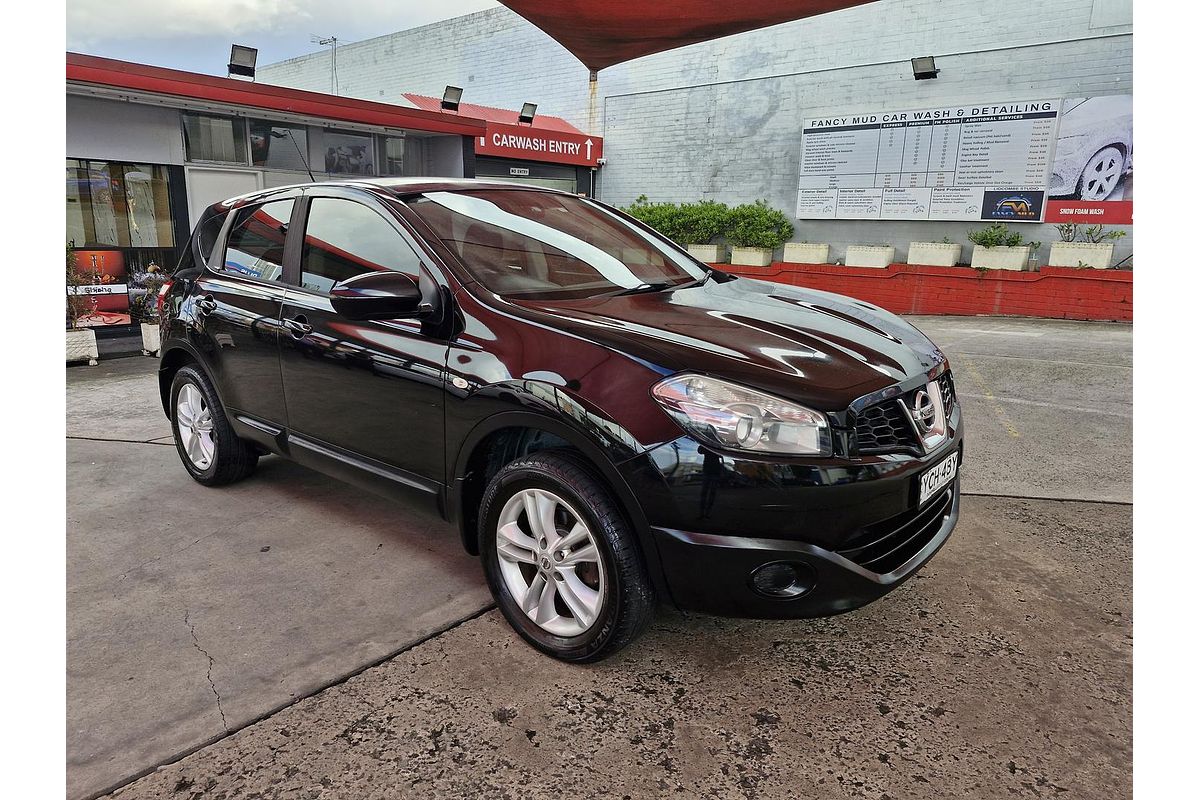 2013 Nissan Dualis ST J10 Series 4