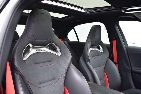 2024 Mercedes-Benz C-Class C63 AMG S E Performance W206