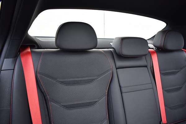 2024 Mercedes-Benz C-Class C63 AMG S E Performance W206