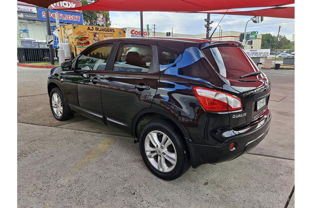 2013 Nissan Dualis ST J10 Series 4