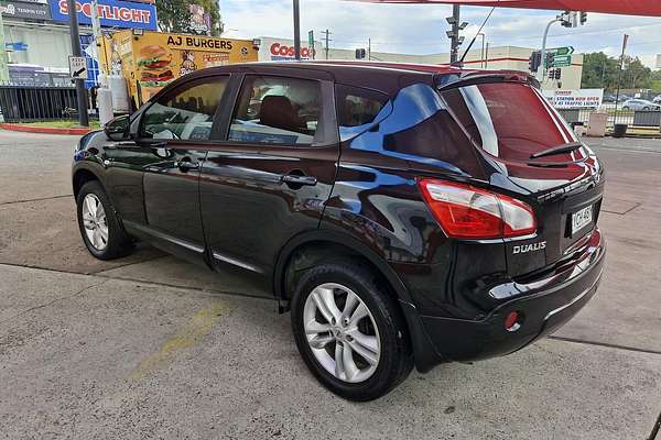 2013 Nissan Dualis ST J10 Series 4