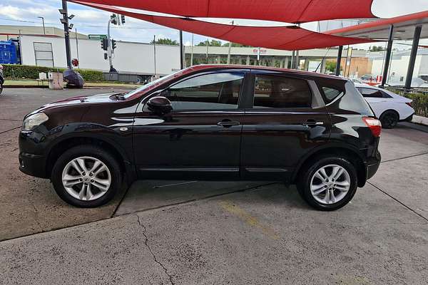 2013 Nissan Dualis ST J10 Series 4