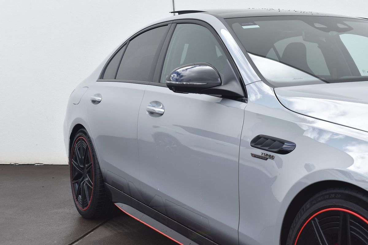2024 Mercedes-Benz C-Class C63 AMG S E Performance W206