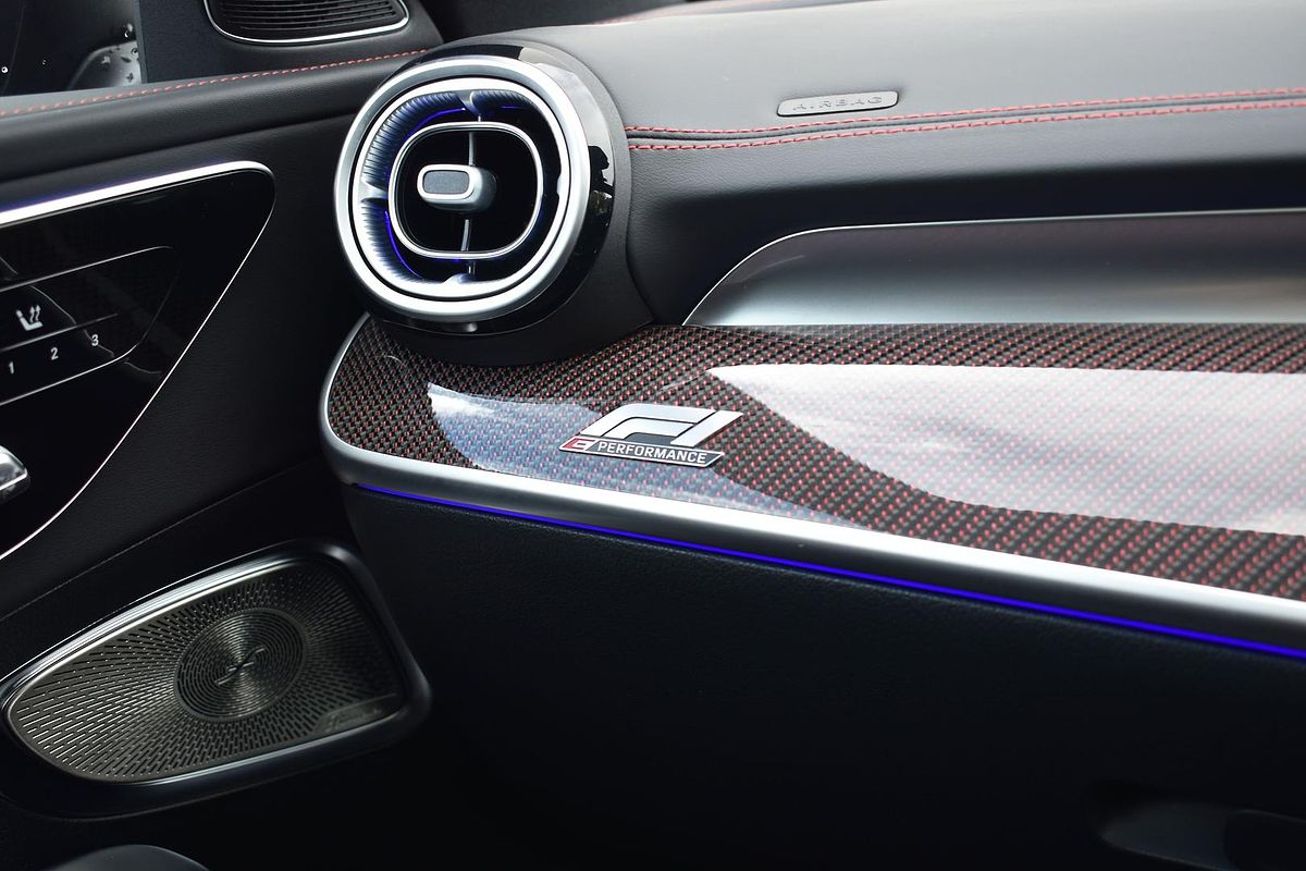 2024 Mercedes-Benz C-Class C63 AMG S E Performance W206