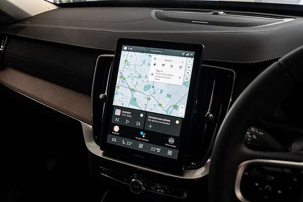 2025 Volvo XC90 Plus B5 Bright