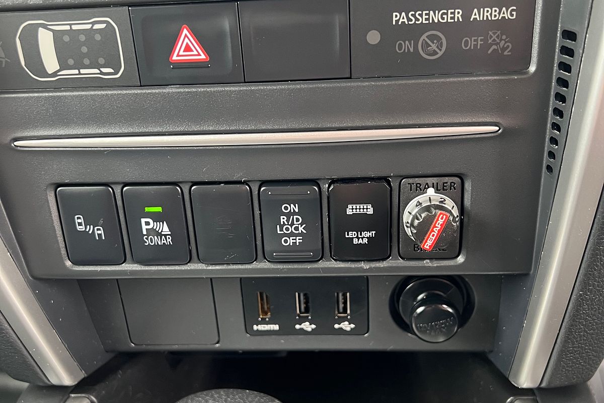 2019 Mitsubishi Triton GLS MR 4X4