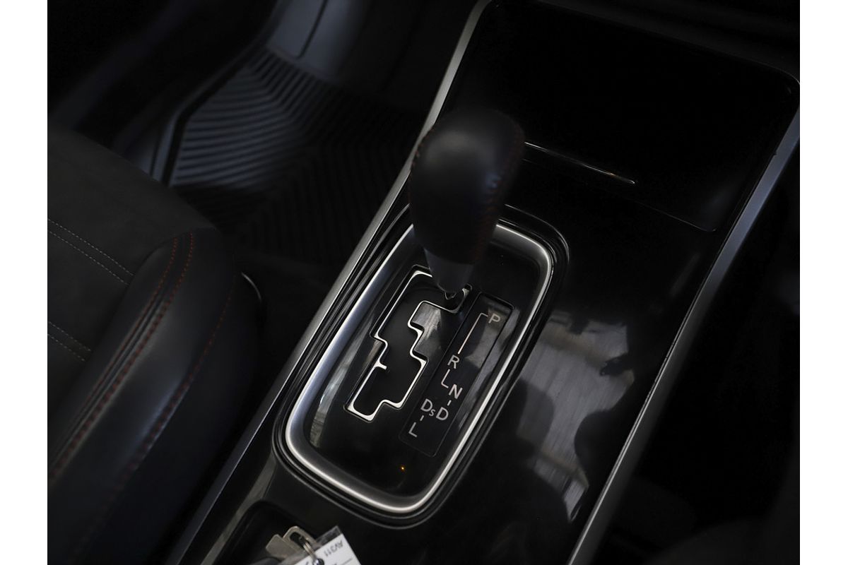 2020 Mitsubishi Outlander Black Edition ZL