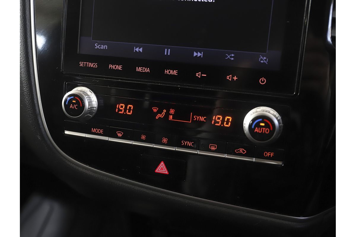 2020 Mitsubishi Outlander Black Edition ZL
