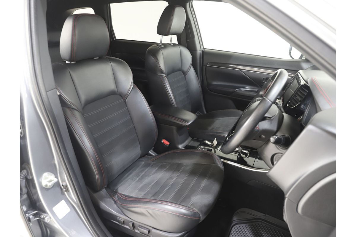 2020 Mitsubishi Outlander Black Edition ZL